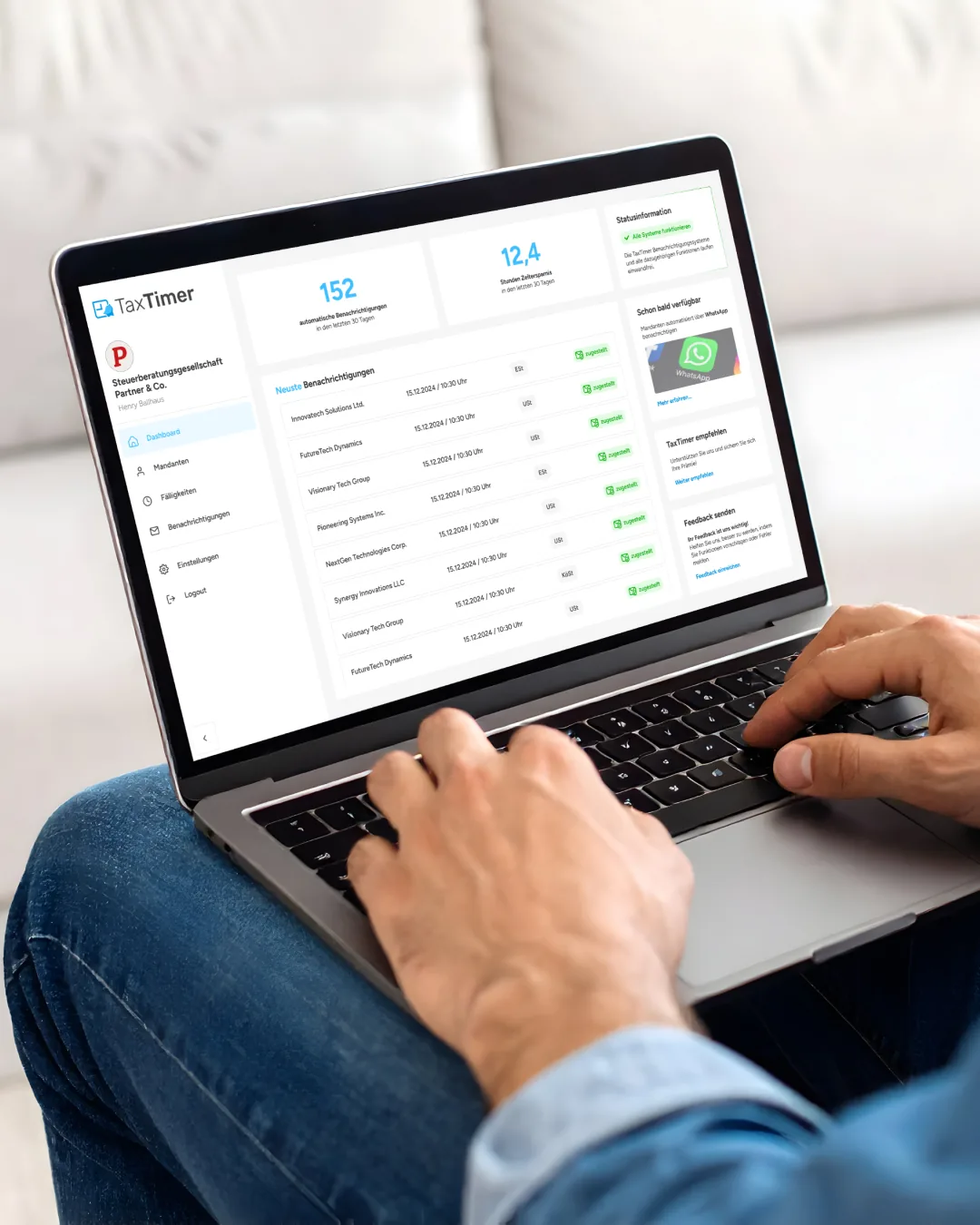 TaxTimer im Browser auf dem Laptop